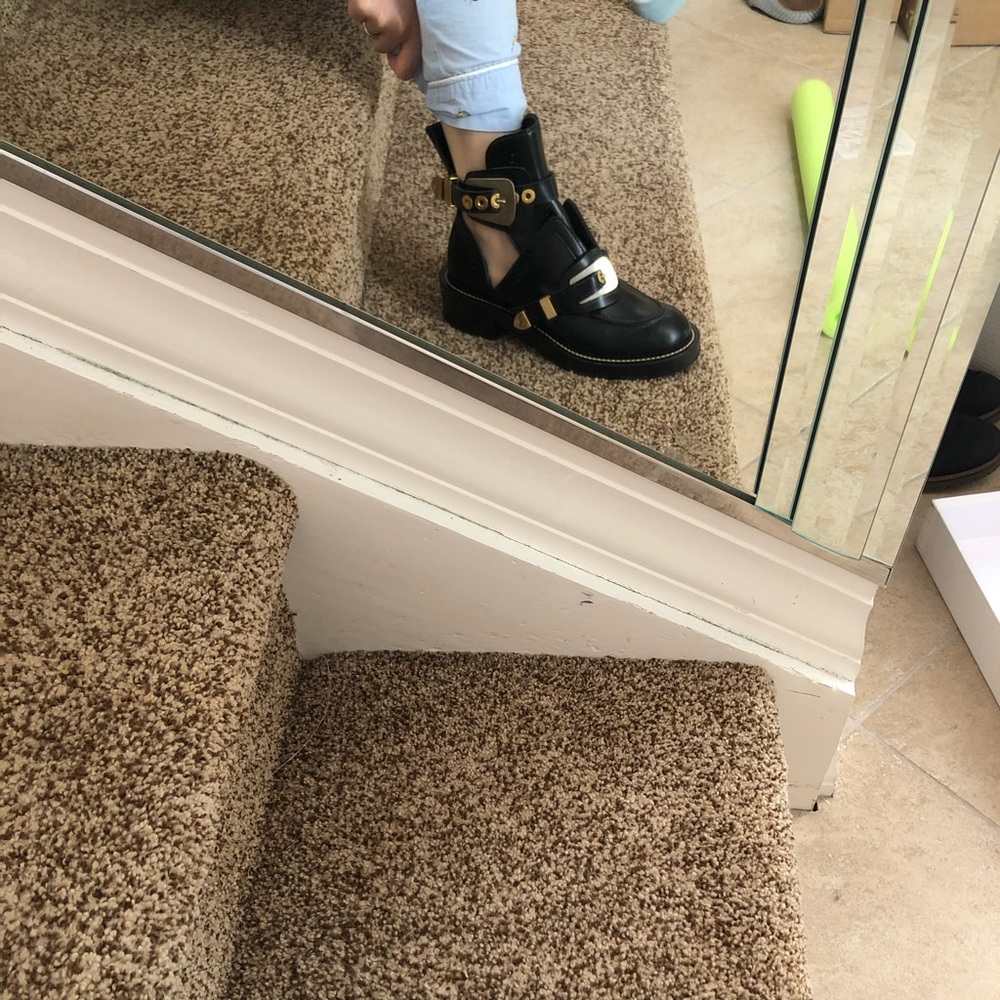Balenciaga authentic cut out boots, size 7 - Picture 16 of 16